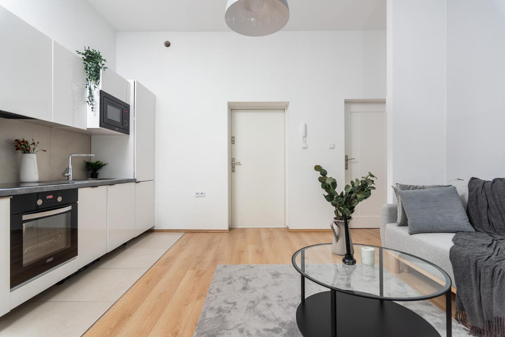 Modern Centrally Located Apartments - By Upstairs Краків Екстер'єр фото
